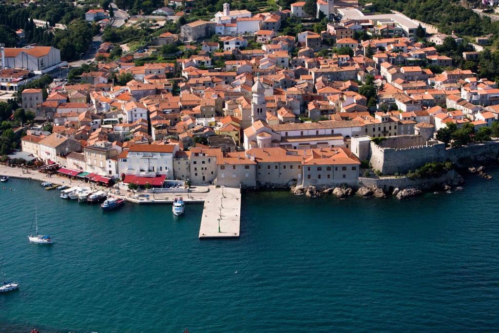Valamar Camping Jezevac Крк Экстерьер фото